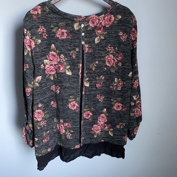 NWT! Style And Co Ladies Floral Long Sleeve Top - Picture 4 of 6